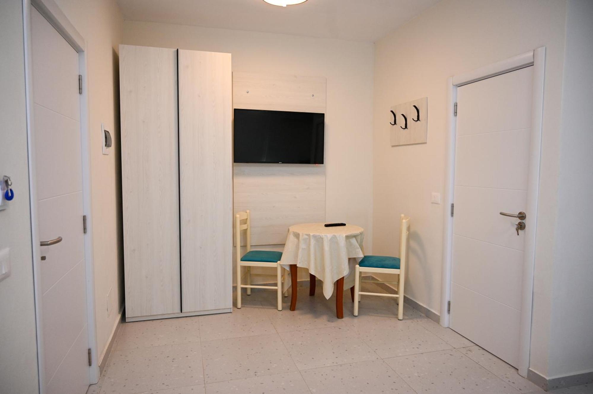 Vila Hoxha Durres Exterior photo